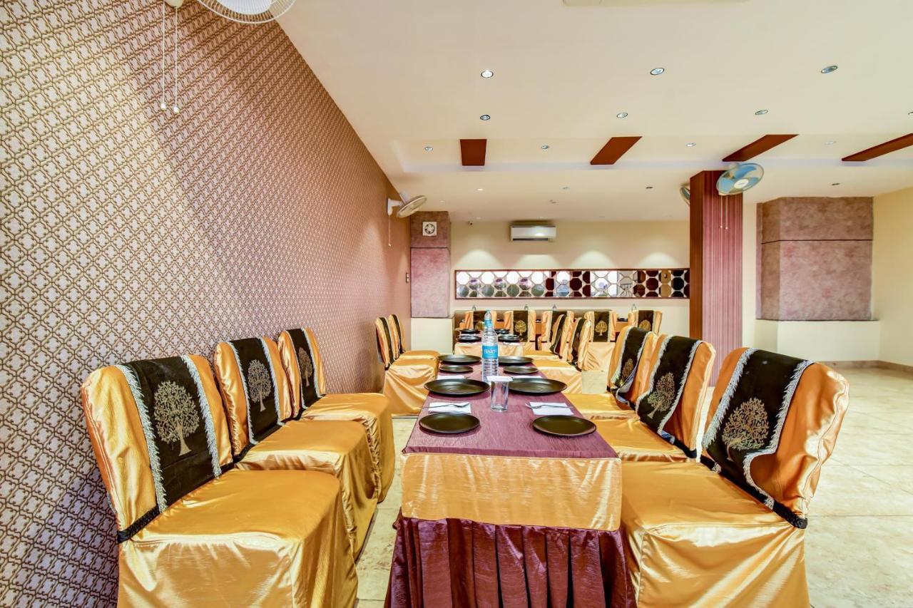 Tirath Capital O 73835 Hotel Frontier Royal & Banquet מראה חיצוני תמונה