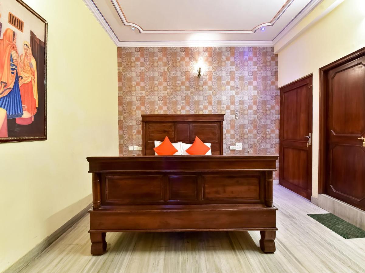 Tirath Capital O 73835 Hotel Frontier Royal & Banquet מראה חיצוני תמונה