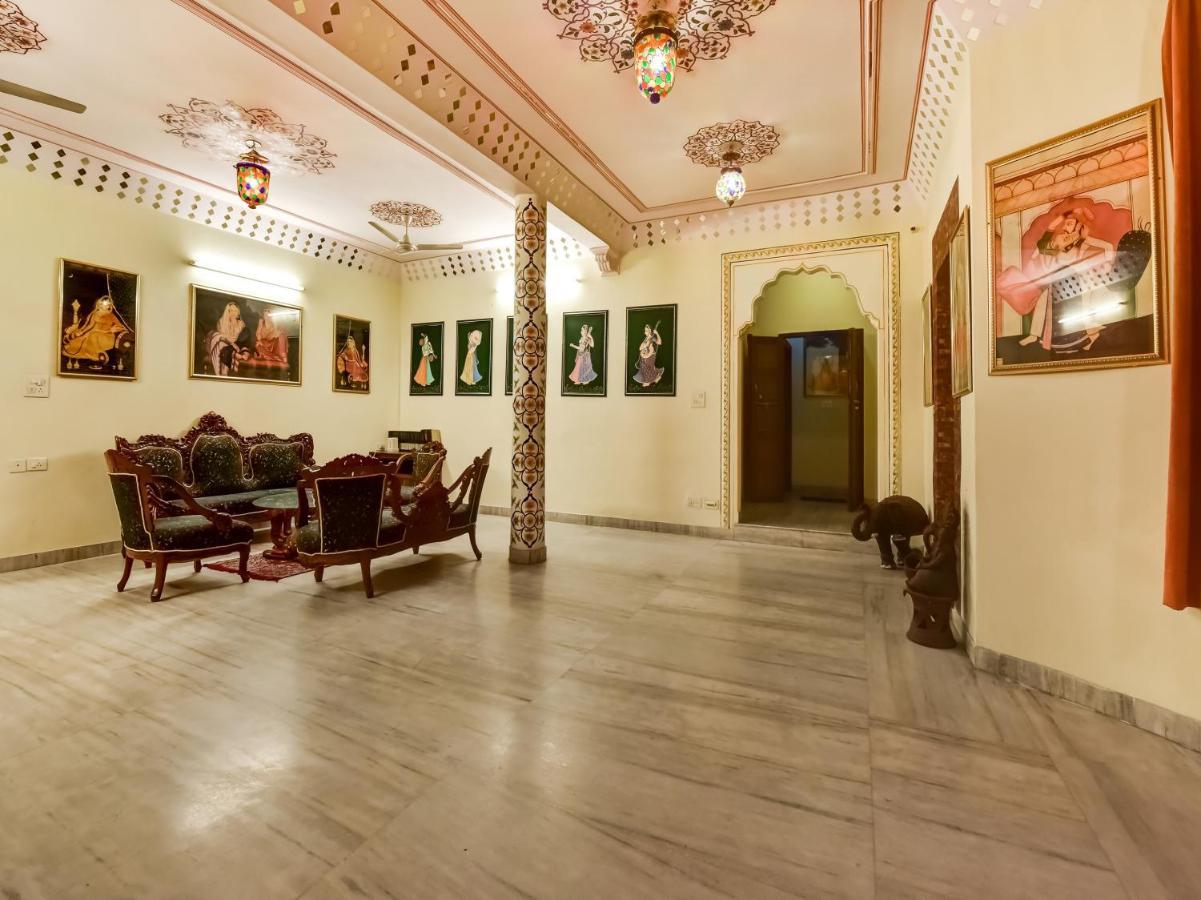 Tirath Capital O 73835 Hotel Frontier Royal & Banquet מראה חיצוני תמונה