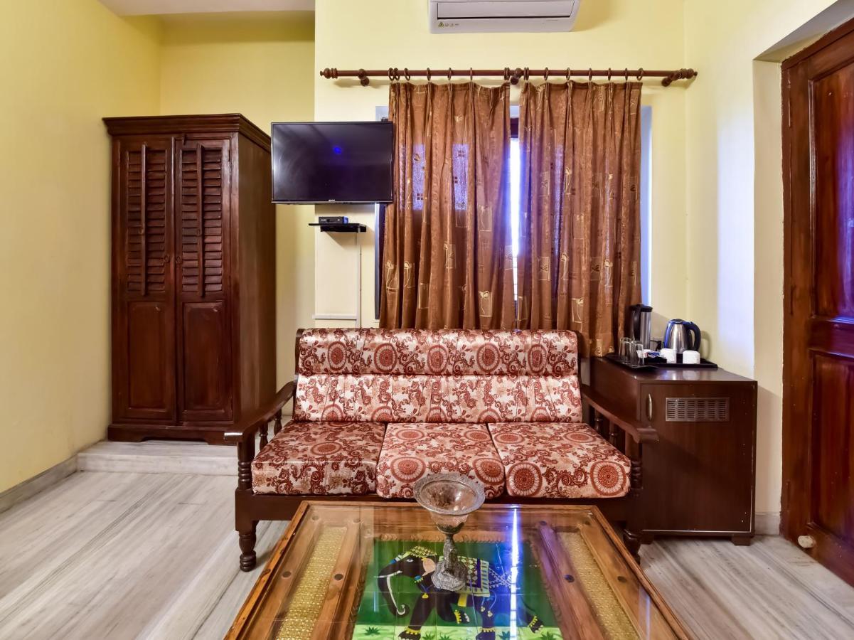 Tirath Capital O 73835 Hotel Frontier Royal & Banquet מראה חיצוני תמונה
