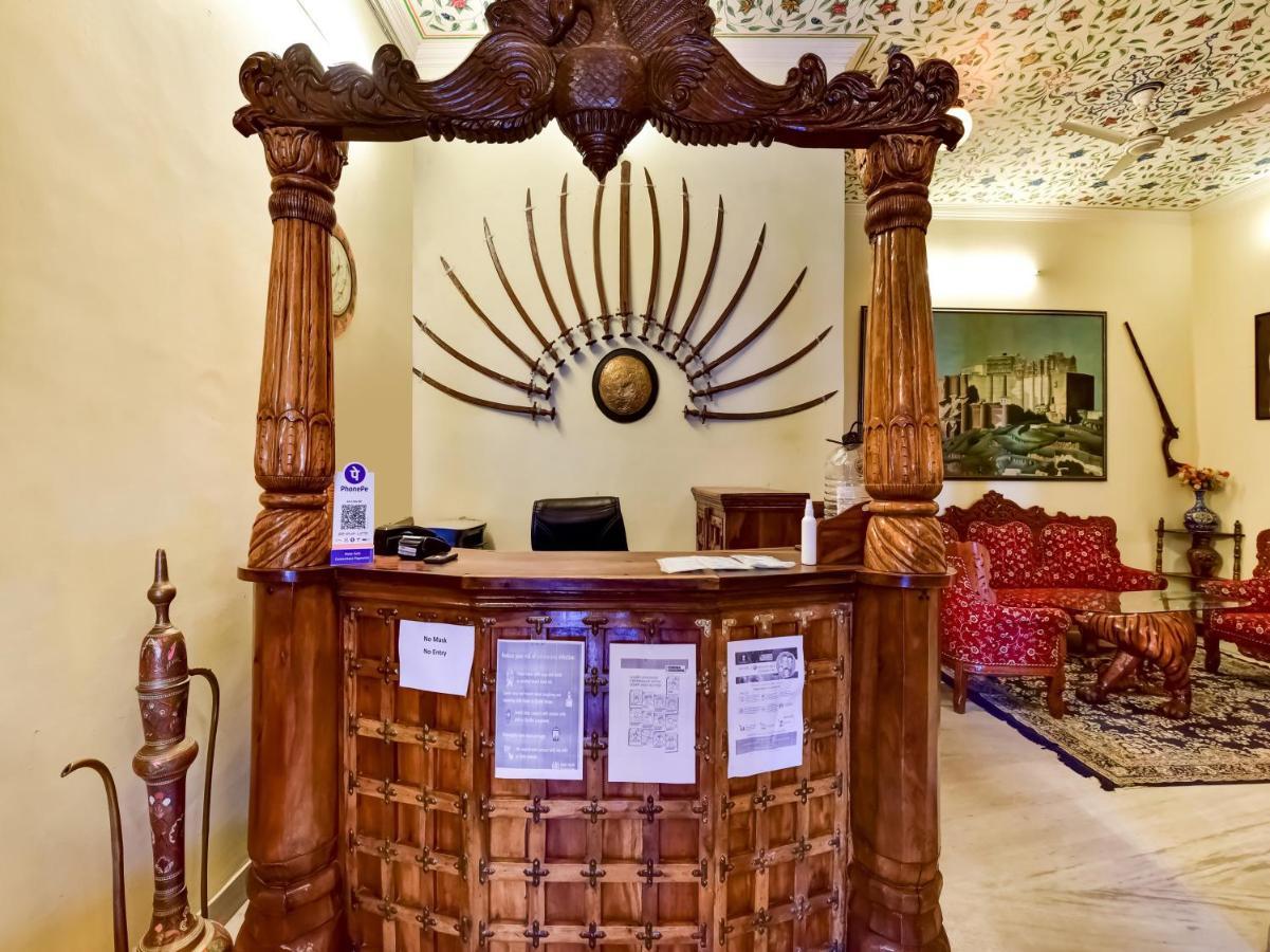 Tirath Capital O 73835 Hotel Frontier Royal & Banquet מראה חיצוני תמונה